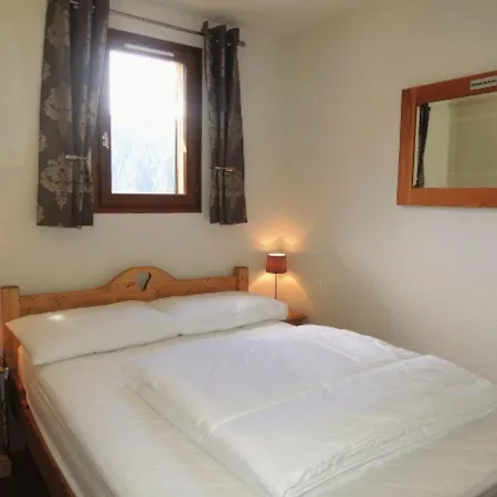 2 Pièces Pour 4 Personnes Avec Balcon à - Fr-1-198-159 *